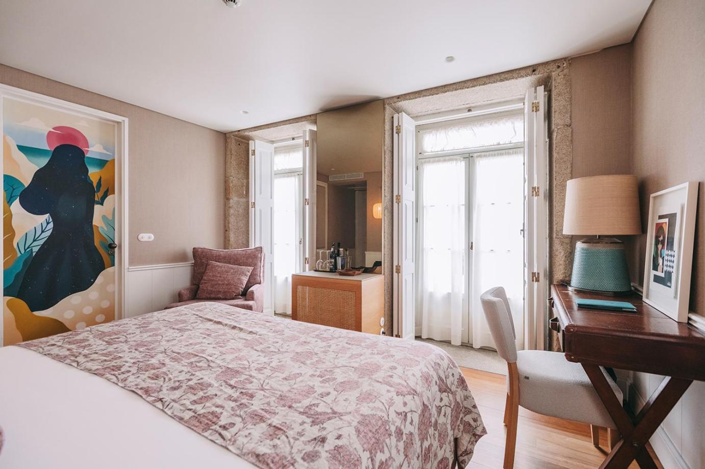 Deluxe Double or Twin Room River View Balcony