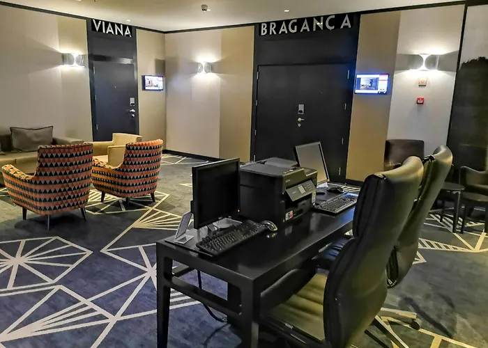 Crowne Plaza Porto By Ihg Hotel